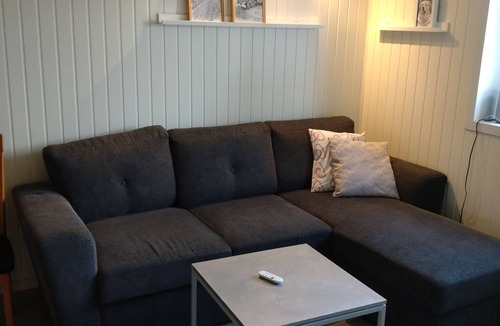 Tromso Apartment | Comfy apartment, parking and EV charging