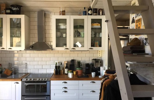 Drottningskar Cottage | "Compact living" in the small island of Aspö!