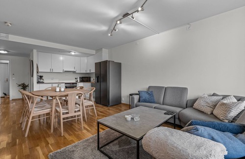 Arstad Apartment | Convenient Bergen Stay with Easy Transport Connections
