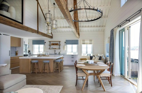 Grimstad House | Converted boathouse with jetty near Grimstad