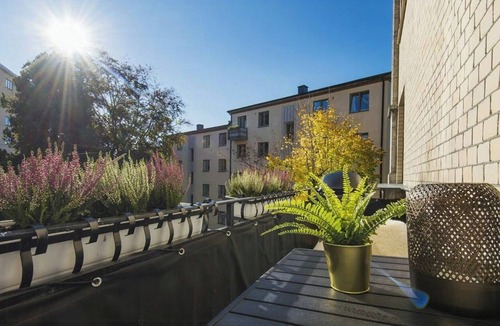 Oslo Apartment | Corner flat with high ceilings in Fredensborg