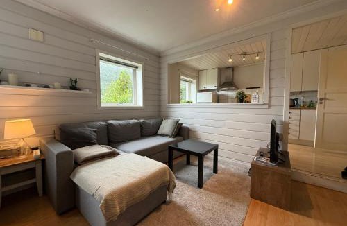 Arstad Apartment | Cosy apartment with free parking