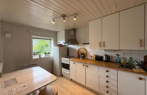 Arstad Apartment | Cosy apartment with free parking