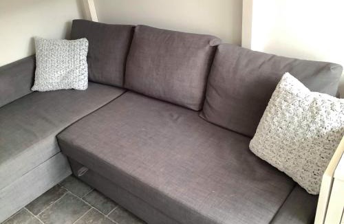 Heberg Apartment | Cosy compact living best for 1-2 adults