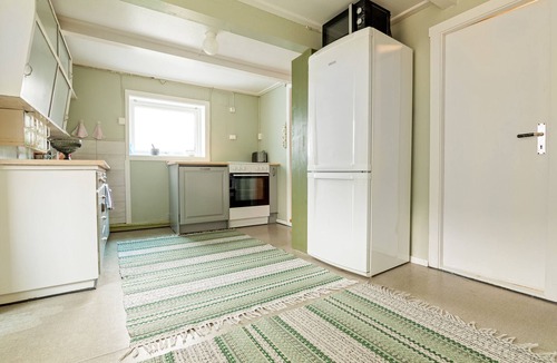 Bjrnsand House | Cosy house just a short distance from Unstad
