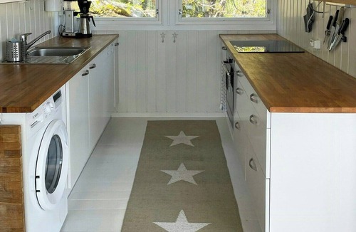 Larvik House | Cottage between Svenner and Tvistein lighthouses