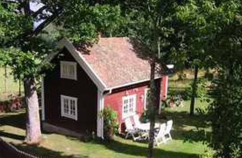 Kinda Municipality House | Cottage between the two lakes Åsunden and Nedre Ucknen