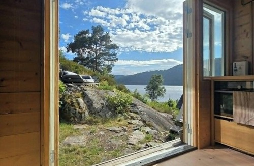 Frogn House | Cottage gem with views of the Oslo Fjord