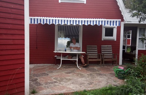 Tving Cottage | Cottage in scenic location