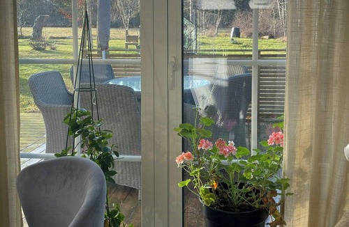 Stanga House | Cottage near golf course and nature reserve in När