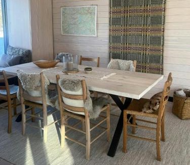 Tokke House | Cottage On Hallbjønnsekken With Views Of Spafjell