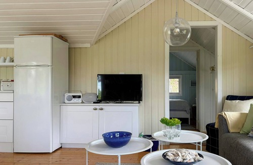 Hvaler House | Cottage on natural plot in Hvaler archipelago