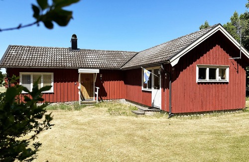 Mellerud O Ski Chalet | Cottage on the Dalboslätten near Lake Vänern |SE17011