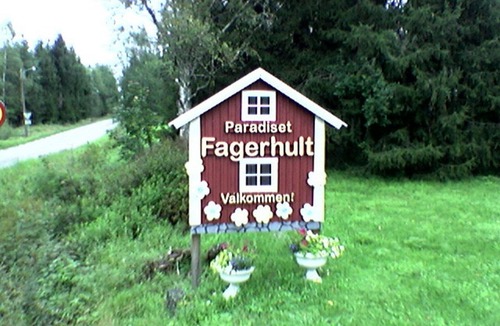 Fagerhult House | Cottage on the lake, child-friendly u. ideal for anglers