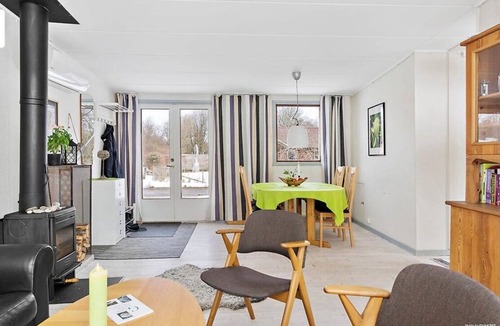 Listarum Cottage | Cottage With Family Friendly Garden, Beautiful Nature Near Lake and Forest
