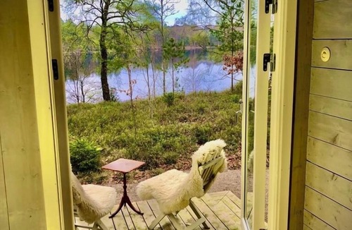 Vittsjo Cottage | Cottage with fantastic lake view!