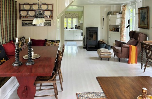 Vennesla House | Cottage with views and private sauna