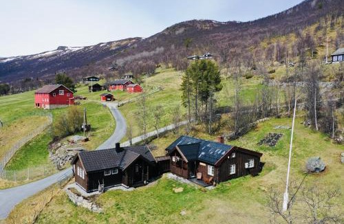 Geilo House | Cottage Yard - cozy Cabin