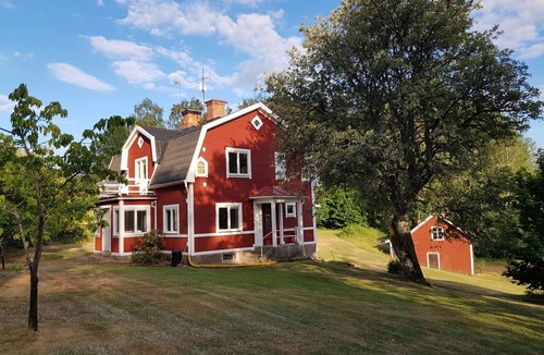 Lonneberga Apartment | Country house Dalavägen 8