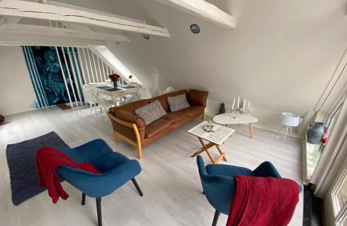 Klagstorp House | Countryside Getaway with Jacuzzi and Sunset Views