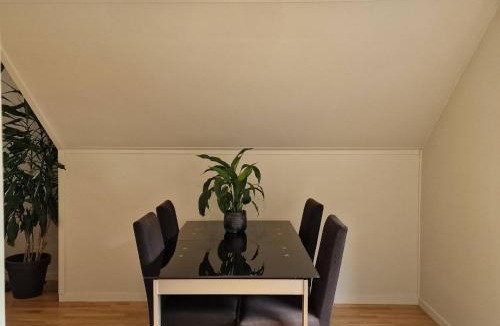 Lysekloster House | Cozy 2-Bedroom House Rental in Scenic Bjrnafjorden