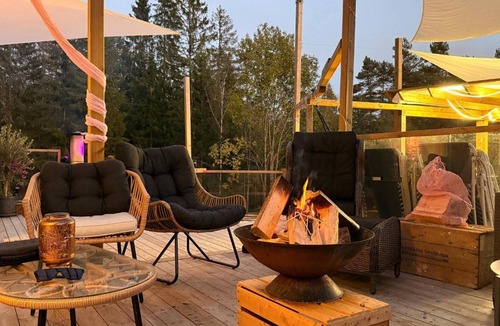 Losby House | Cozy 6 Bedroom Holiday House in Oslos Countryside