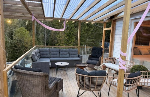 Losby House | Cozy 6 Bedroom Holiday House in Oslos Countryside