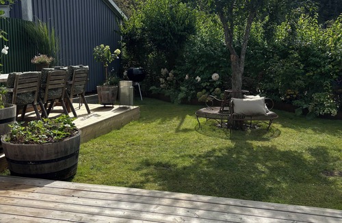 Molnlycke House | Cozy accommodation in a natural area - 5 minutes from the center/Liseberg.