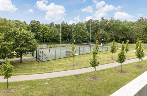 Sundbyberg Municipality Apartment | Cozy accommodation with a relaxing atmosphere One private bedroom with shared bathroom