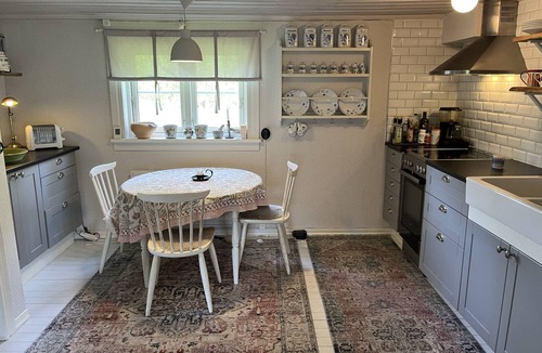 Julita House | Cozy accommodation close to the lake in Julita | SE14029