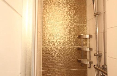 Kallio Apartment | Cozy and spacious studio apartment in Kallio, Helsinki (ID 8471)