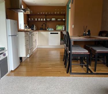 Glomset Apartment | Cozy apartament in Ålesund near the beach