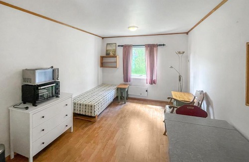 Dovre Apartment | Cozy Apartment In Dovre