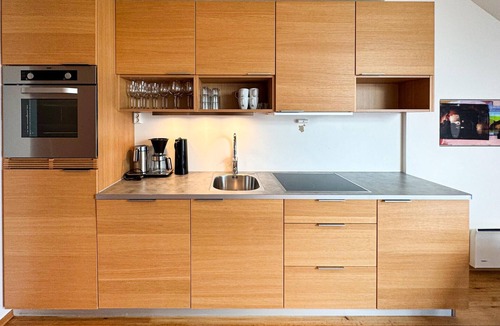 Sogne Apartment | Cozy apartment in Søgne with house sea view