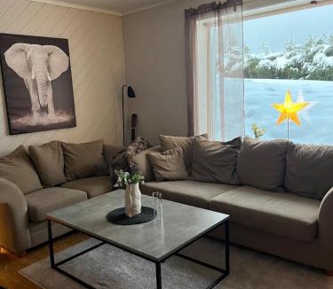 Tromsdalen Apartment | Cozy apartment with a lovely view