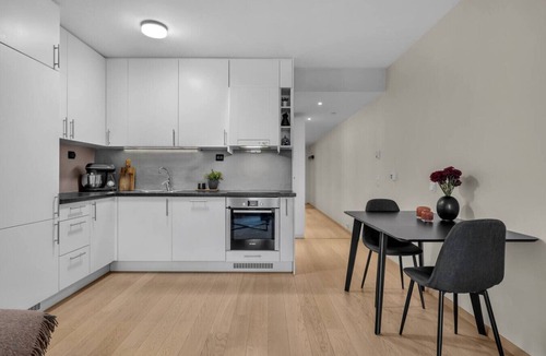 Tromso Apartment | Cozy Arctic Apartment - 1 bed with free parking