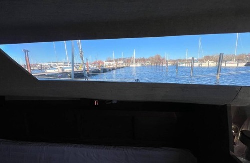 Raa Boat Rental | Cozy Boat Stay in Råå Marina - Unique Accommodation by the Sea