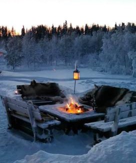 Kangos Villa | Cozy cabin near the river