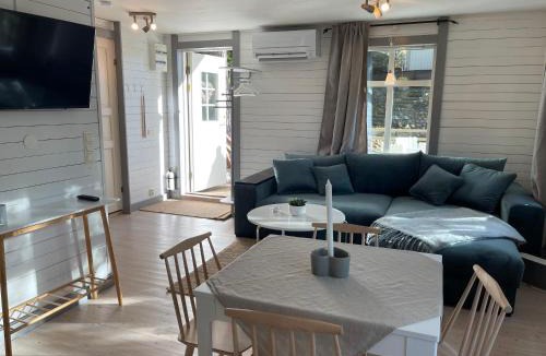 Tyreso Apartment | Cozy cabin, neighbour to lake & national park