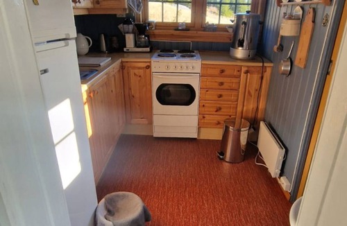 Nes Cabin | Cozy cabin with a spectacular view! Pet-friendly - 15 minutes to skiing resort!