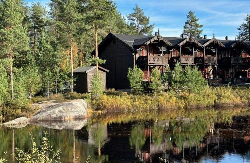 Kviteseid House | Cozy cabin with great view and immediate proximity to the ski resort and swimming area