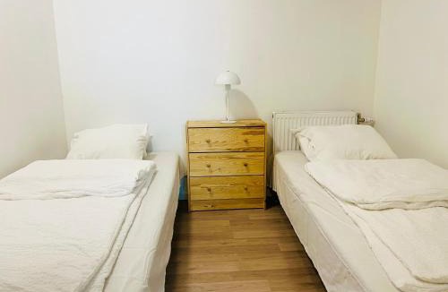 Landskrona Apartment | Cozy comfortable room