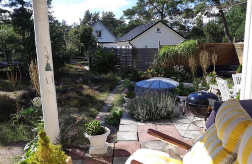 Hollviken House | Cozy cottage 250 m from Kämpinge beach