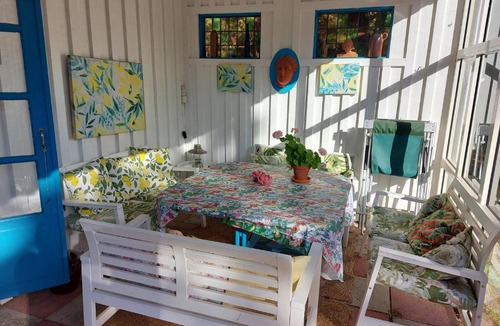 Hollviken House | Cozy cottage 250 m from Kämpinge beach
