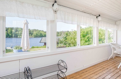 Granna House | Cozy cottage by the lake not far from Gränna