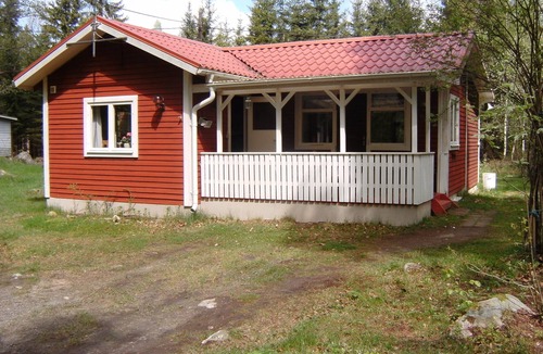 Hallaryd Cottage | Cozy cottage near the lake, including free Wi-Fi and own rowing boat