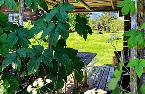 Solleron House | Cozy Cottage Retreat in Gesunda-By Traum