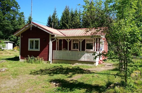 Hallaryd House | Cozy cottage with hot tub