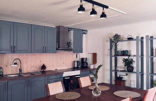 Tarnsjo House | Cozy Country House with a Sauna near Tärnsjö