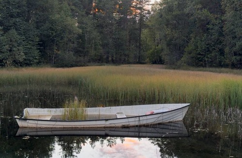 Tarnsjo House | Cozy Country House with a Sauna near Tärnsjö